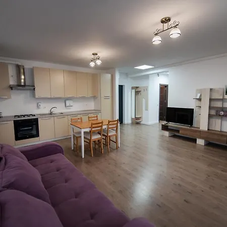 Tonitza Apartmanhotel *