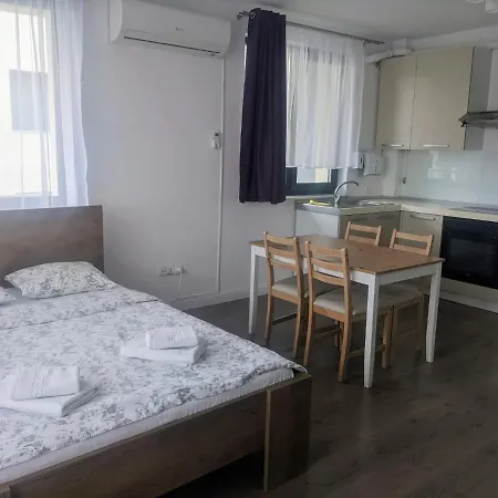 Tonitza Apartmanhotel *